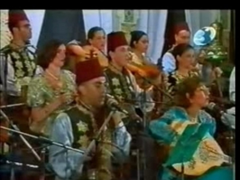 Es'soundoussia Performs at Andalusian Music Festival 1999 🎶