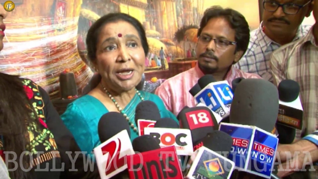 ASHA BHOSLE @ ART EXHIBITION