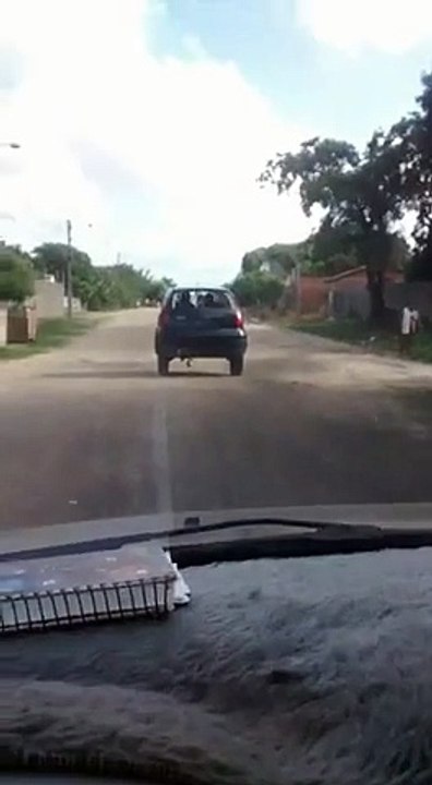 Luxury Car: Elegance & Performance 🚗