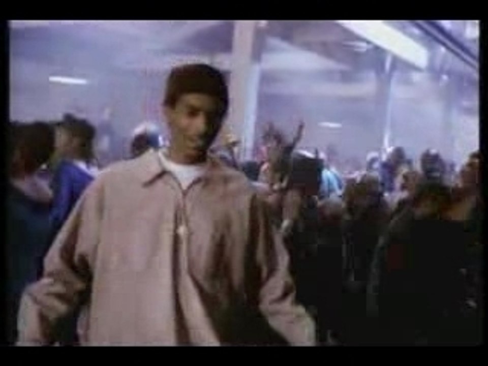 Dr.Dre Ft. Snoop Dogg - Dre Day