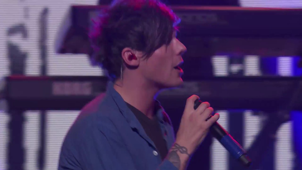 One Direction - No Control - Apple Music Festival 2015