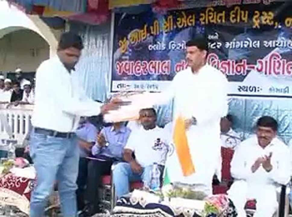 Surat Kosadi Maths Science Exhibition Hall opening by Ganpat Vasava