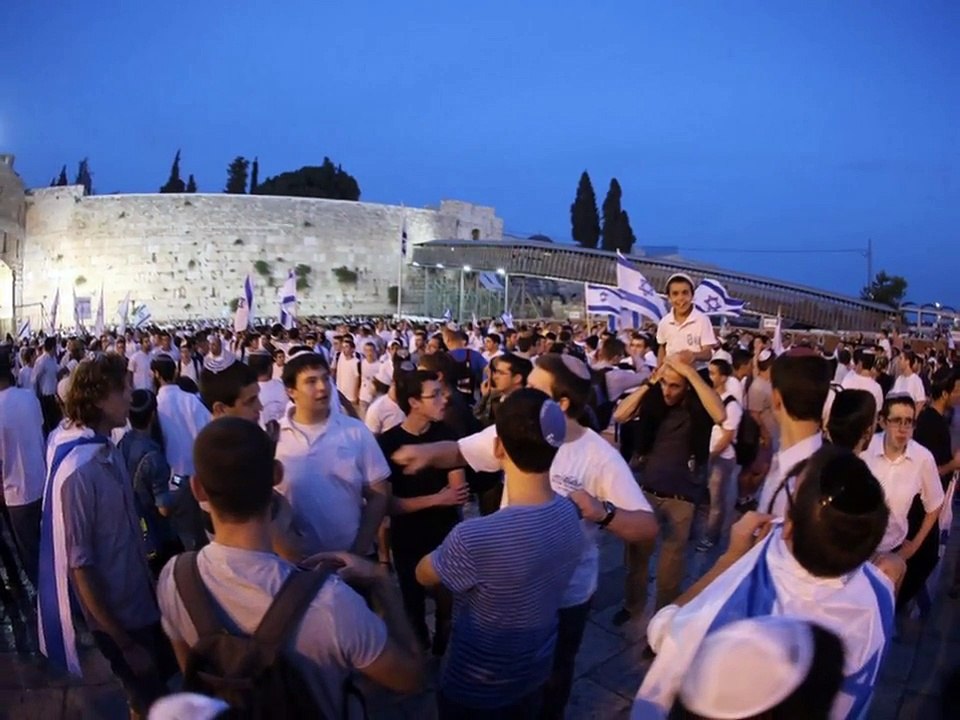 Gad Elbaz- TZAMA LEJA NAFSHI ( Imi inseteaza sufletul dupa Tine)!