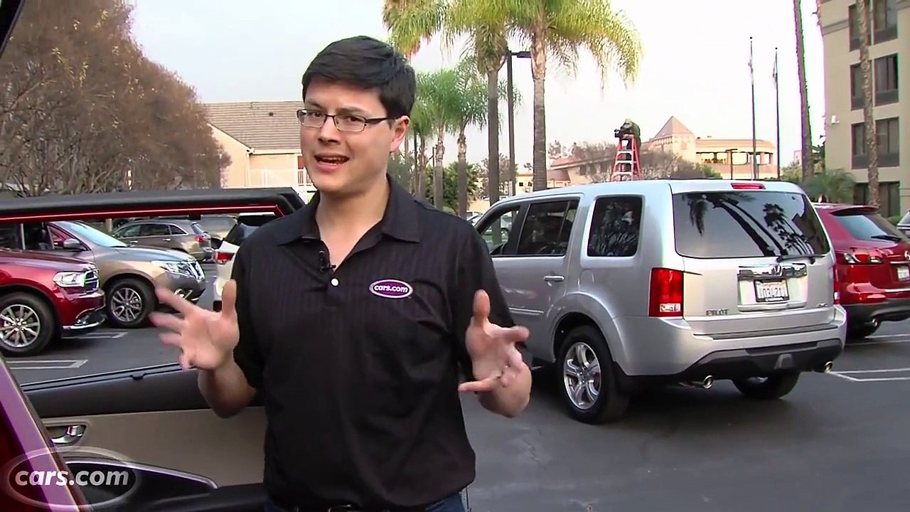 What are the Best Features in 3 Row SUVs?