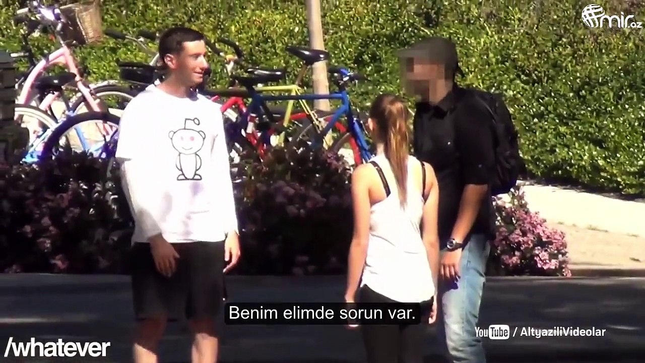 POPOYA ŞAPLAK ŞAKASI (Altyazılı)