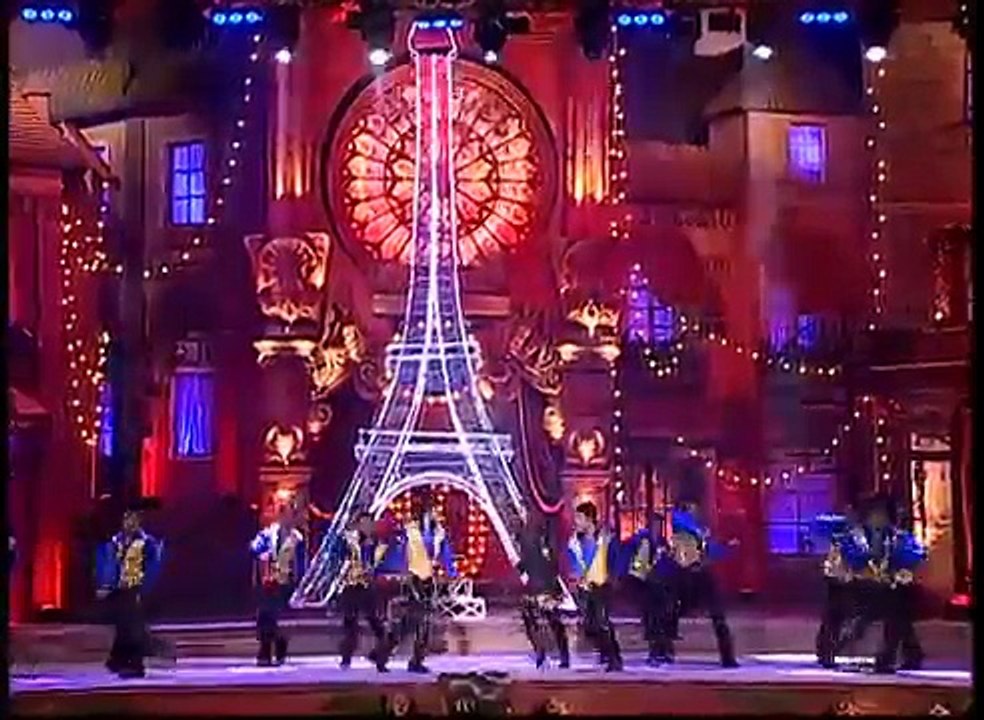 Kareena kapoor performence