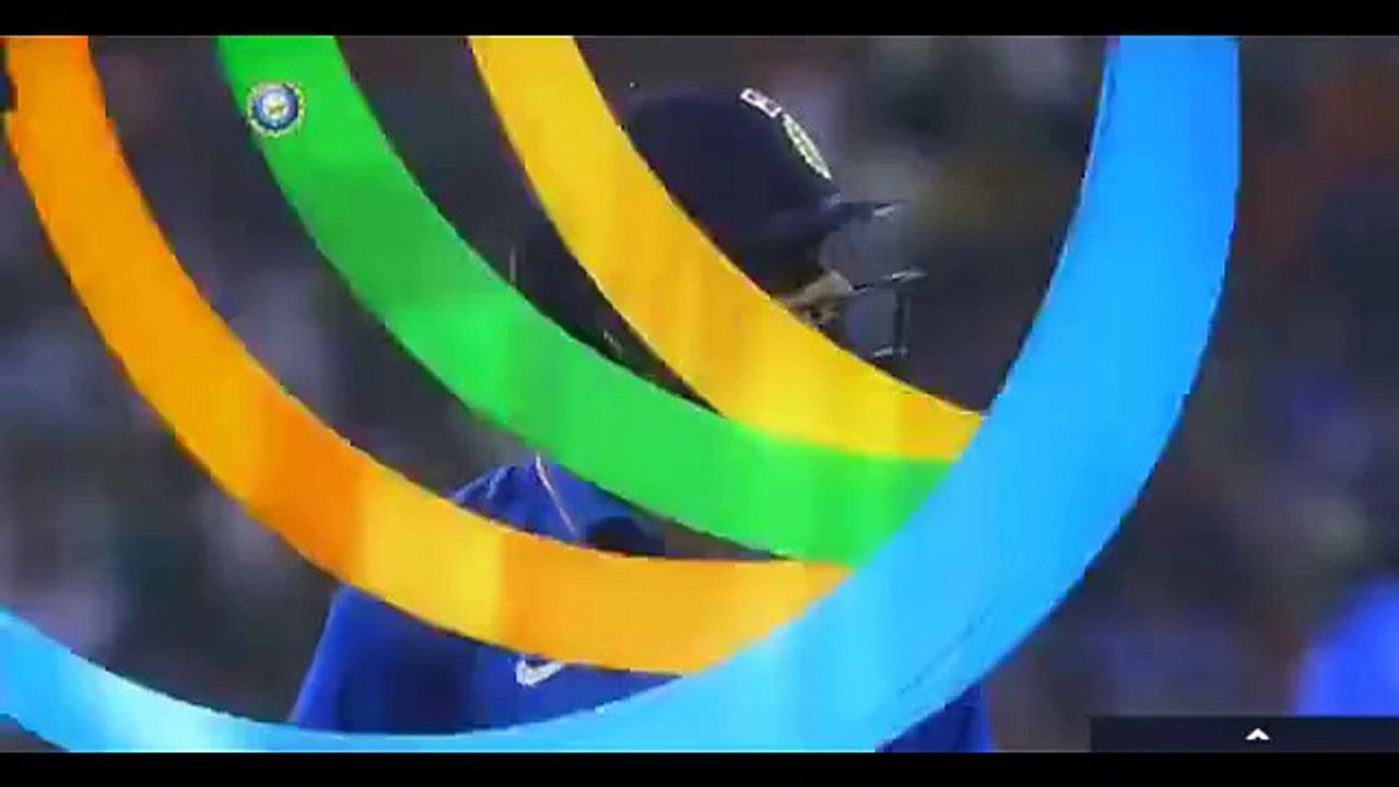 Difference between Anushka and Sania Mirza