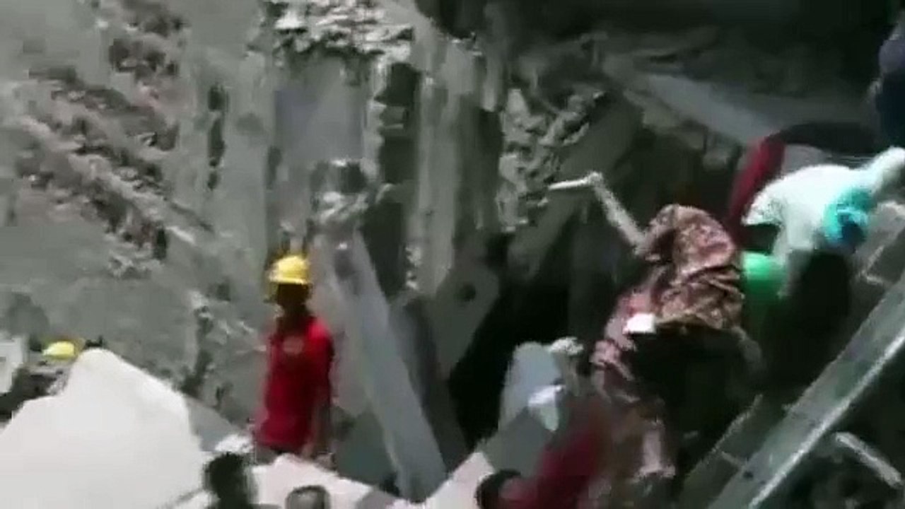 Обрушение многоэтажного дома в Бангладеш