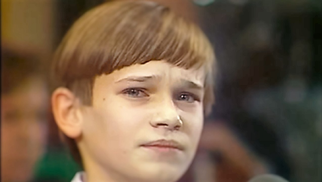 Серёжа ПАРАМОНОВ. КАК ЭТО БЫЛО – ПО ВОЛНАМ НАШЕЙ ПАМЯТИ (ПЕСНЕГРАФИЯ)