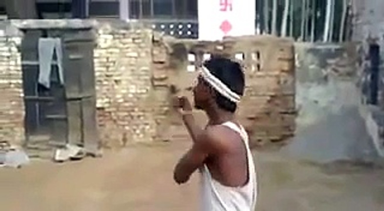 Ghatak&#39; Desi Sunny Deol Funny