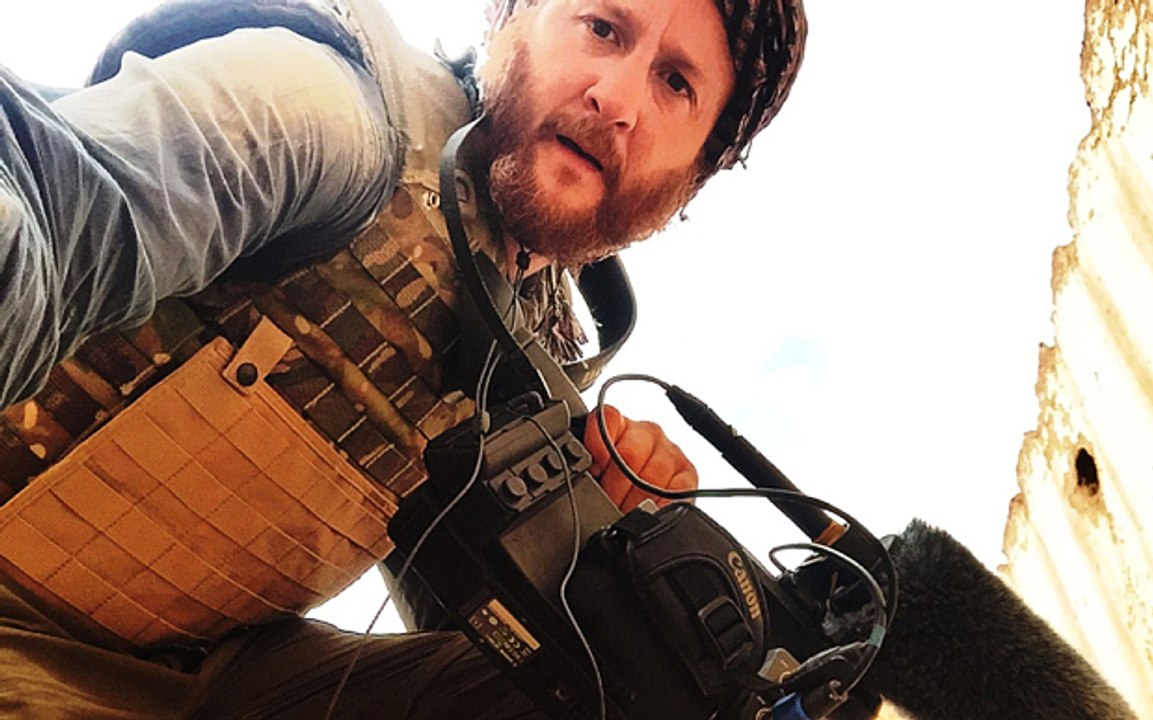 Documentary - Fighting The Brits Battling Isis