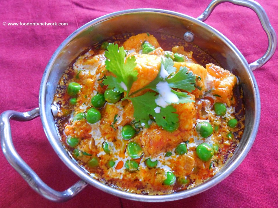 Matar Paneer | Indian Gravy | Dinner Ideas | Cooking Show | Indian Recipe-22