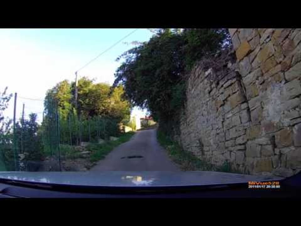 Вечерний Квартал   Случай на дороге, ДТП с женой гаишника  Эфир от 25 октября 2014г