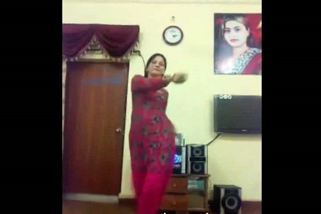 Ghar ki Larki ka Dance Local Girl Dance