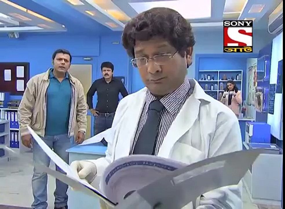 CID Kolkata Bureau (on Bengali Channel \'Sony AATH\') -- Episode 2 -- 19 November 2012