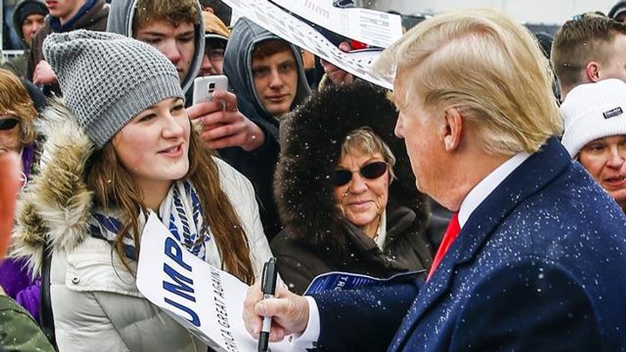 How Does The Iowa Caucus Work?