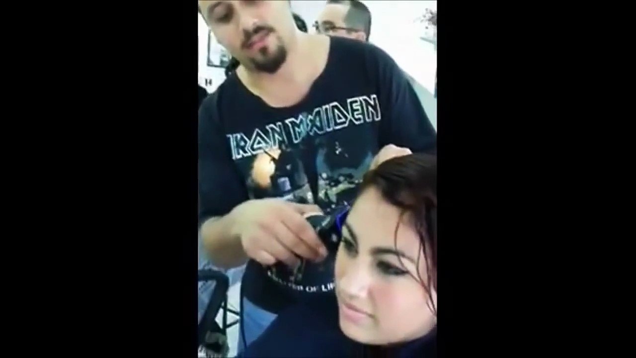 I want a very short haircut!