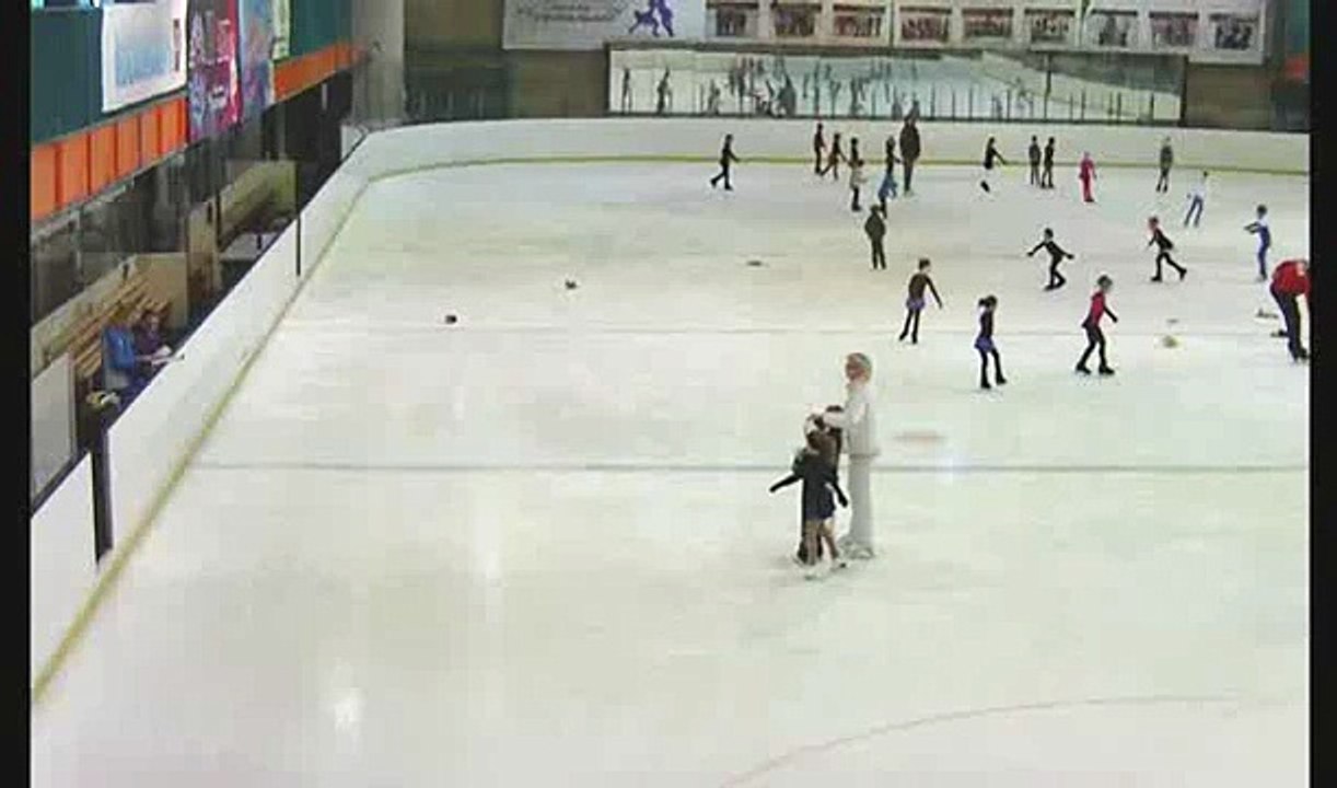 лера. зачет. фигурное катание 2015год