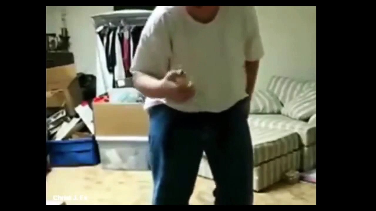 Танец огня Парень загорелся