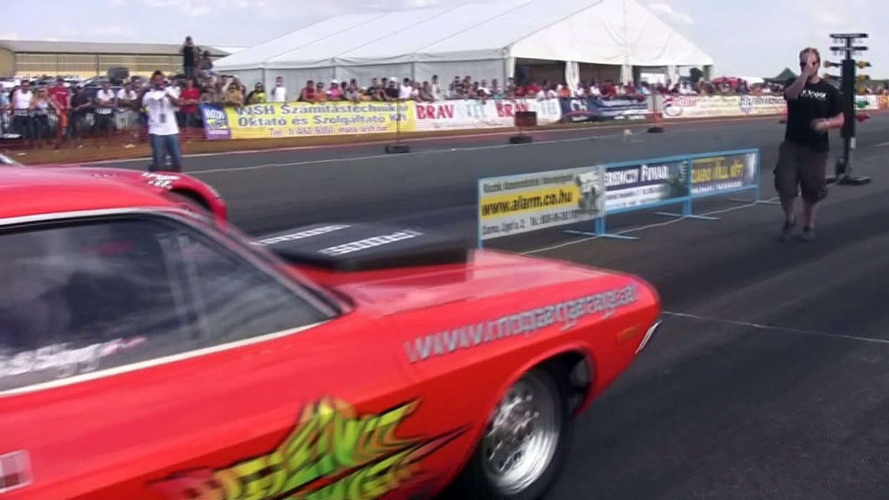 Dodge Challenger Vs Dodge Viper