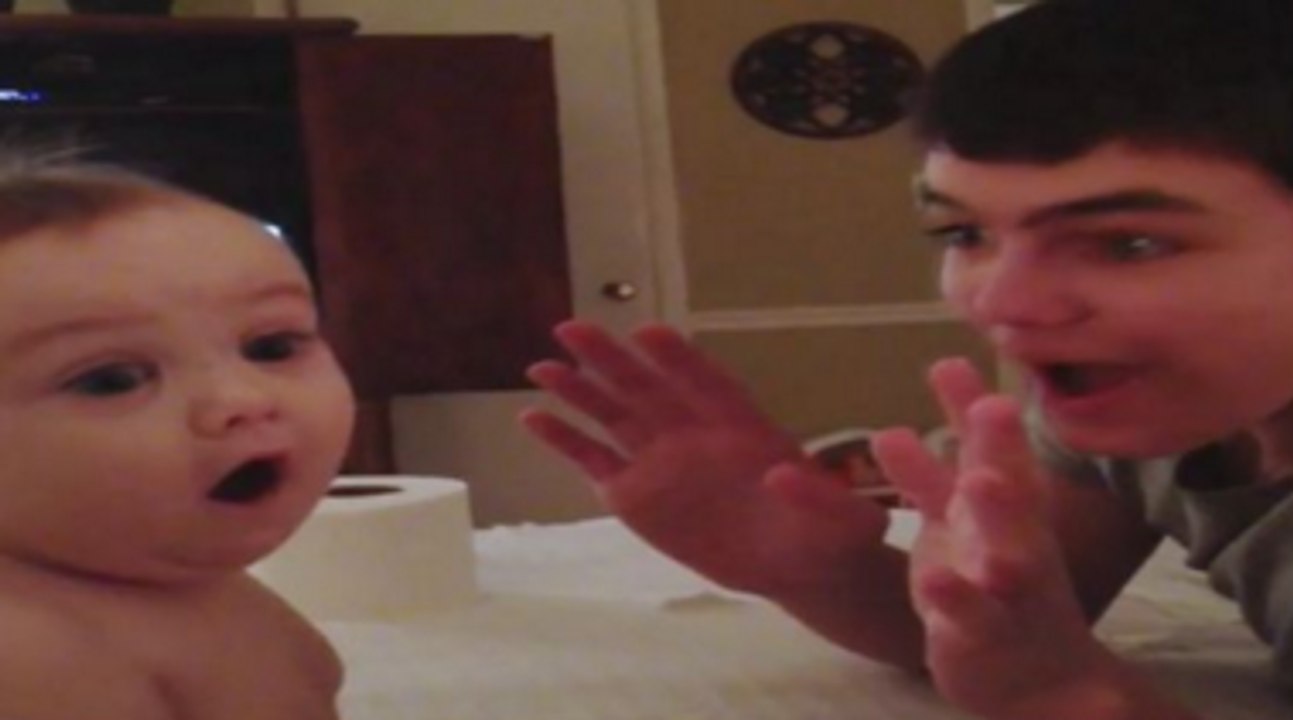 This Baby Is The Best Audience A Magician Could Hope For