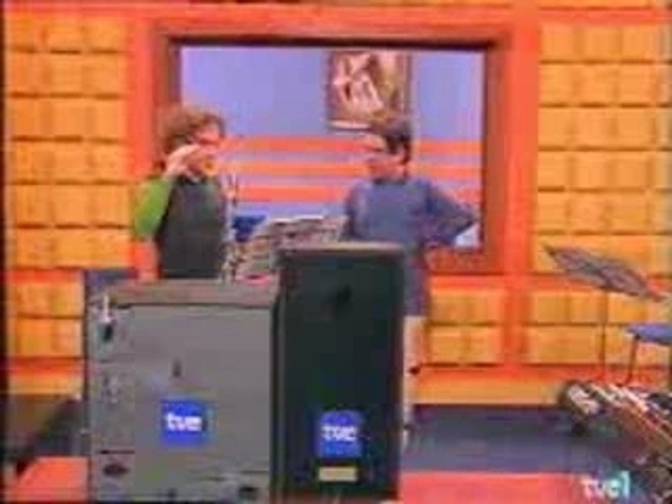 Cruz Y Raya-Operación Triunfo 1 (David Bisbal)