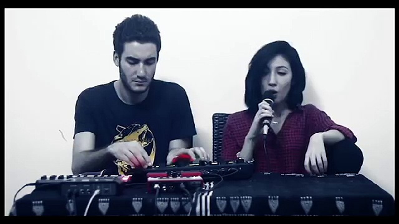 StandUP - Denya Okhra - Humat Al Hima (Home Session)