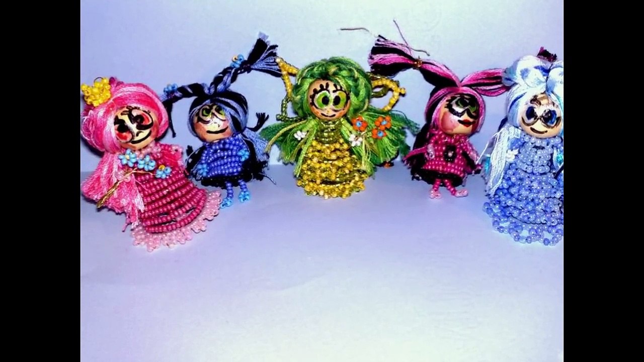 Игрушки из бисера