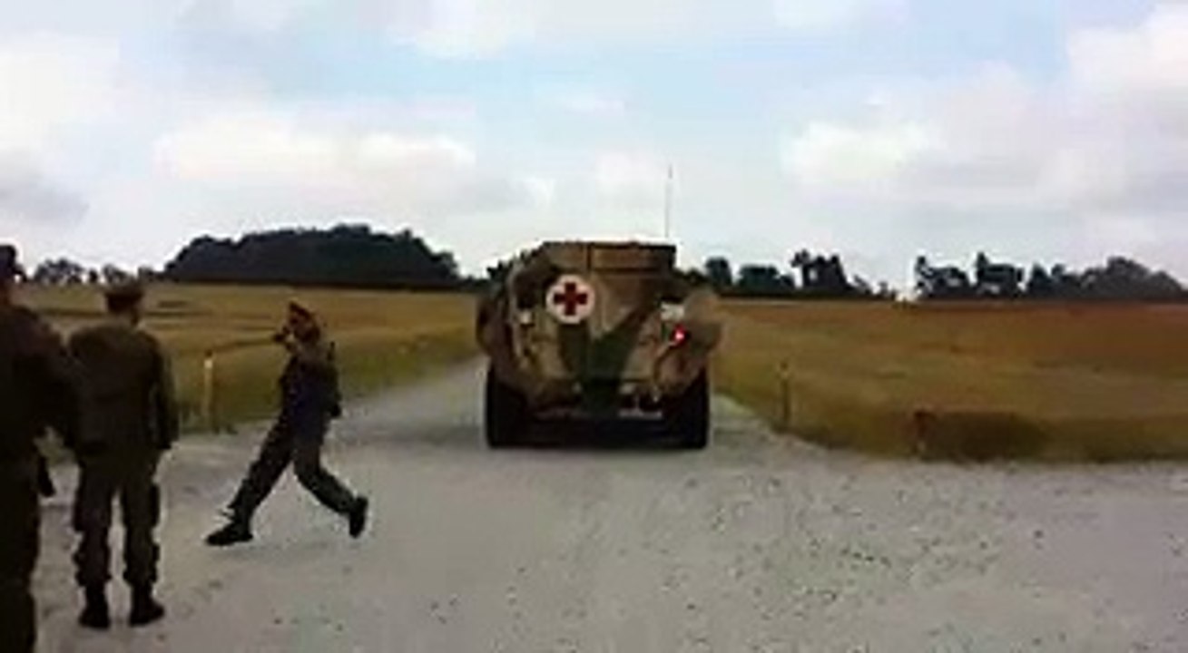 Wow Military vehicle in action!!!