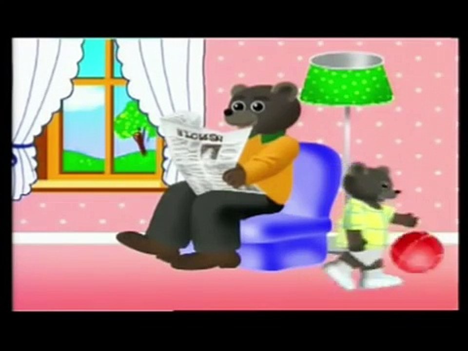 Petit ours brun Fait le fou