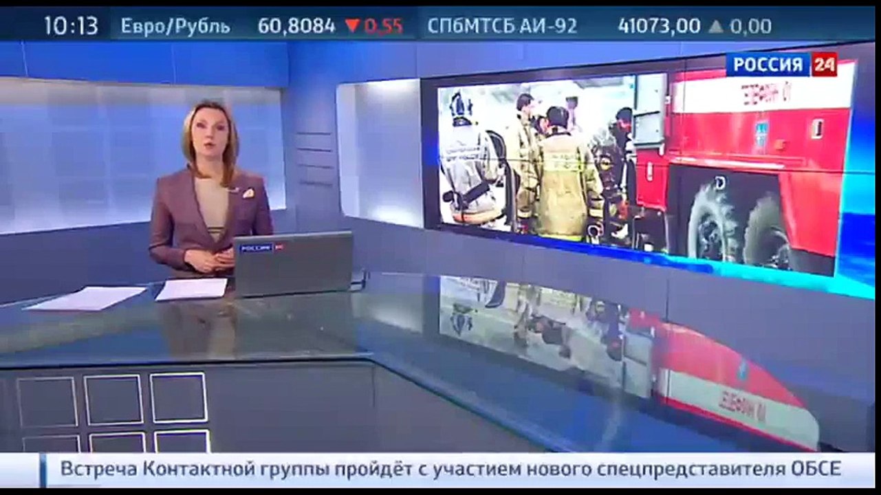 Пожар на петербургском складе тушили с вечера до утра