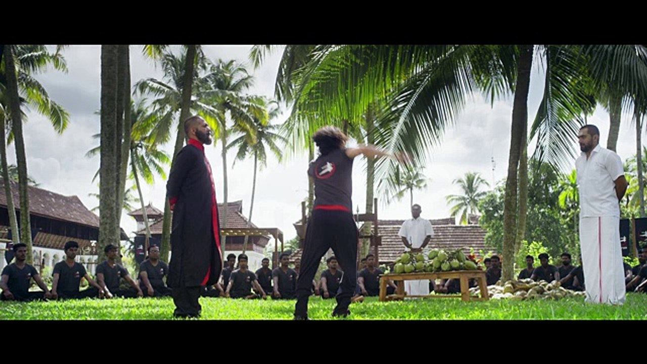 Baaghi Official Trailer: Tiger & Shraddha, April 29