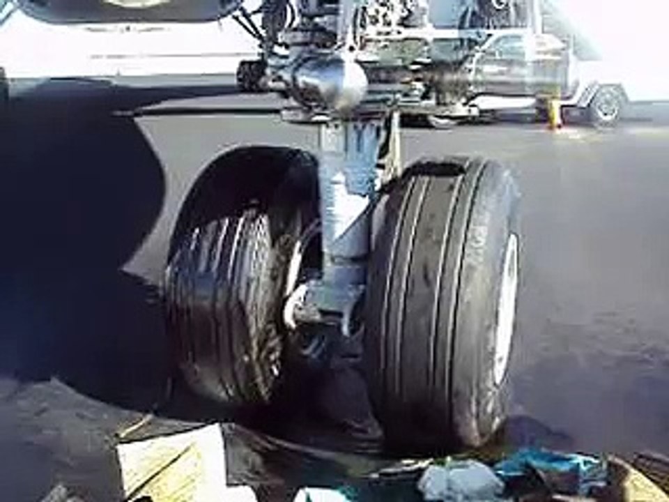 Boeing 777 Nose Gear Steering Test
