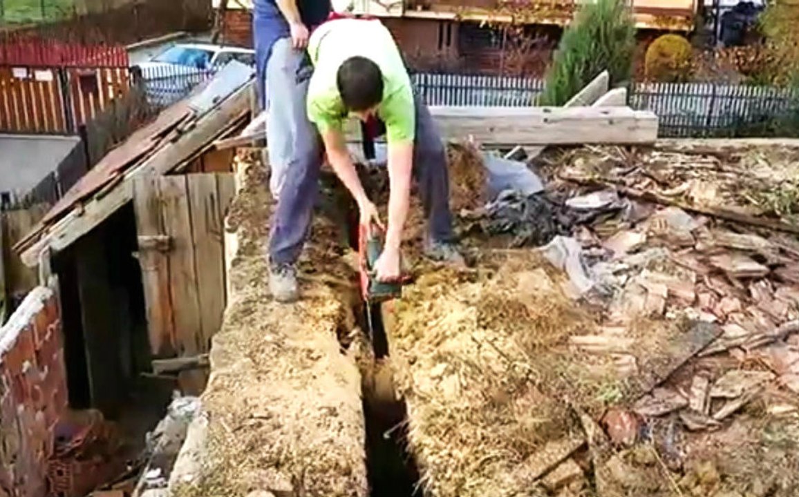 Why Idiot's Shouldn't Use Chainsaws