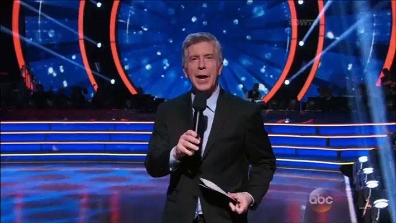 Nyle DiMarco & Peta Murgatroyd - Tango