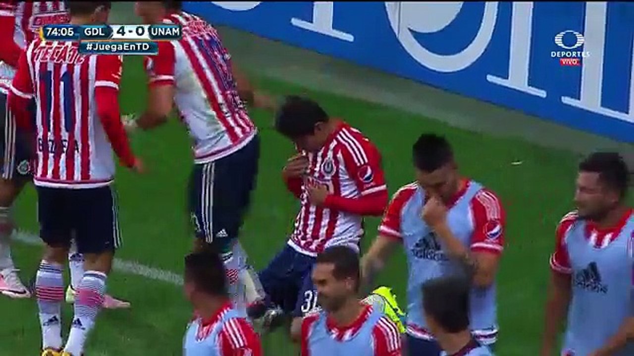 Gol de Javier López, 'La Chofis' Chivas 4 - 0 Pumas Televisa Deportes