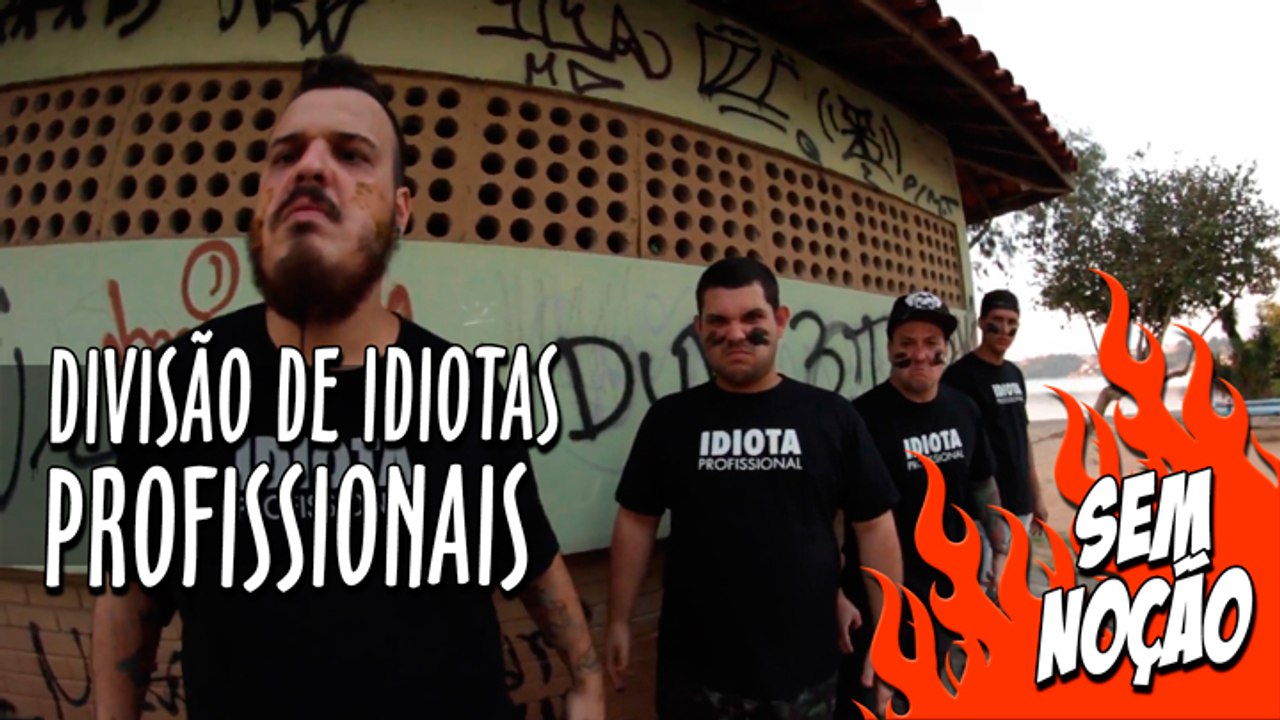 Divisão de Idiotas Profissionais
