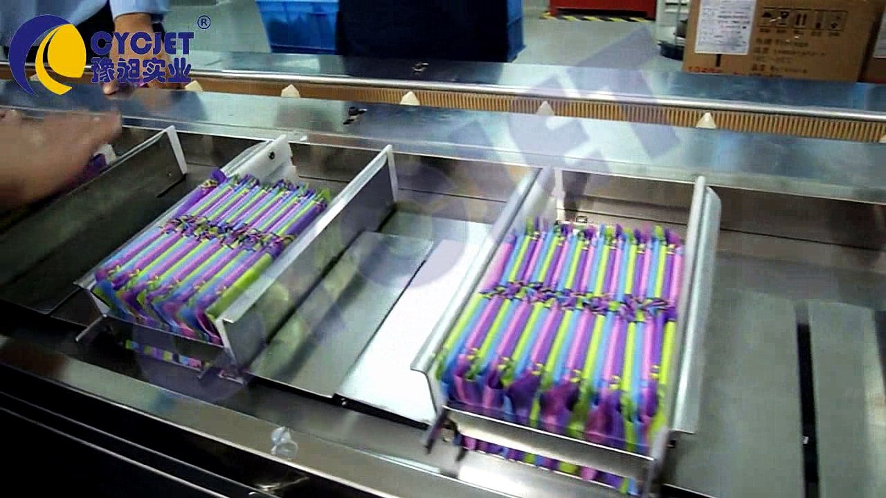 The Sanitary Towel Box Packing Machine/CYCJET Cartoning Machine/Installing Box machine/universal boxling machine