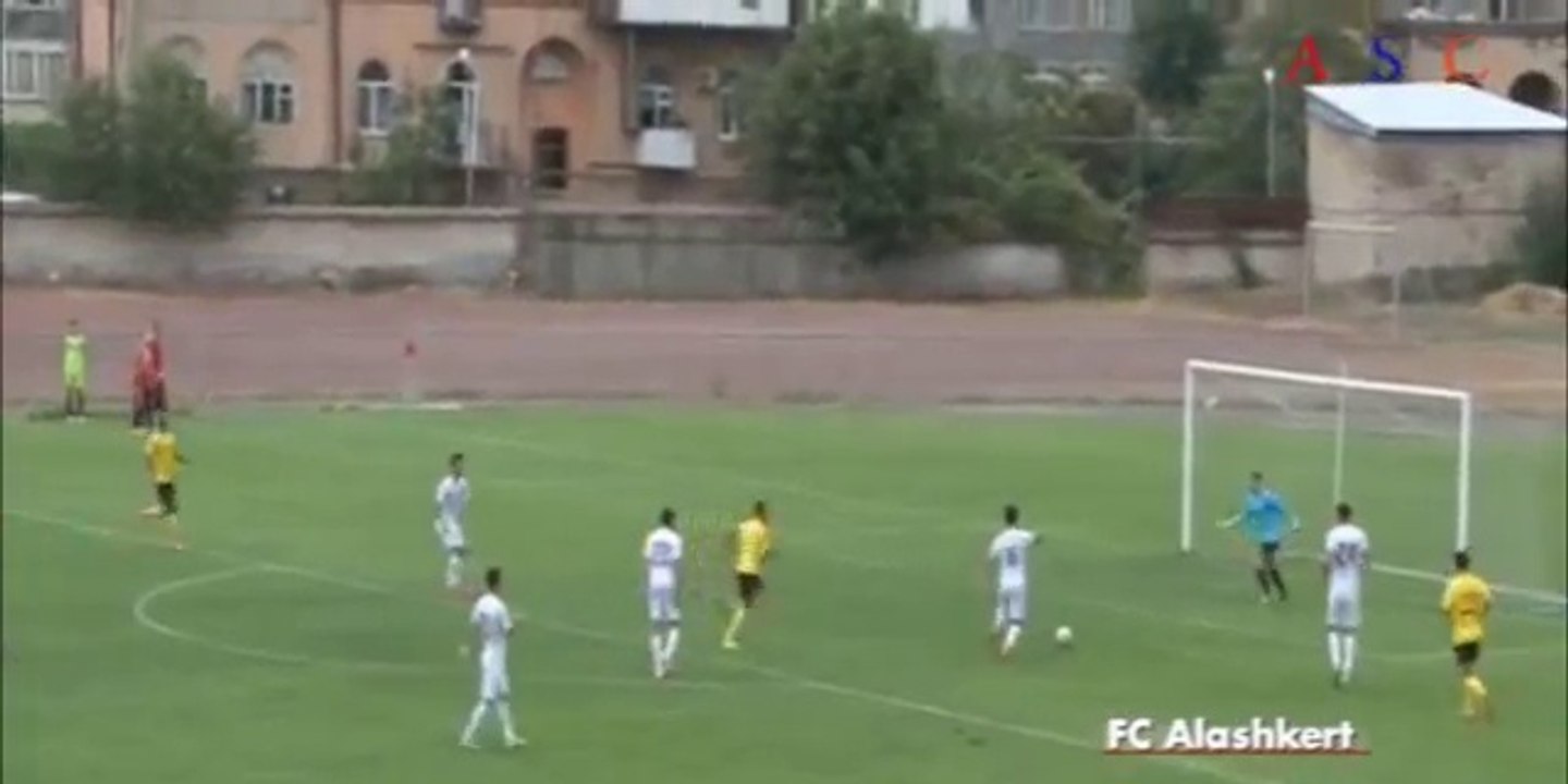 Все голы лучшего бомбардира чемпионата Армении в сезоне 2015-16