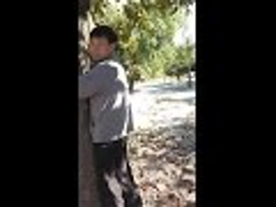 Man Caught Humping A Tree "I`M HORNY" (REMIX)