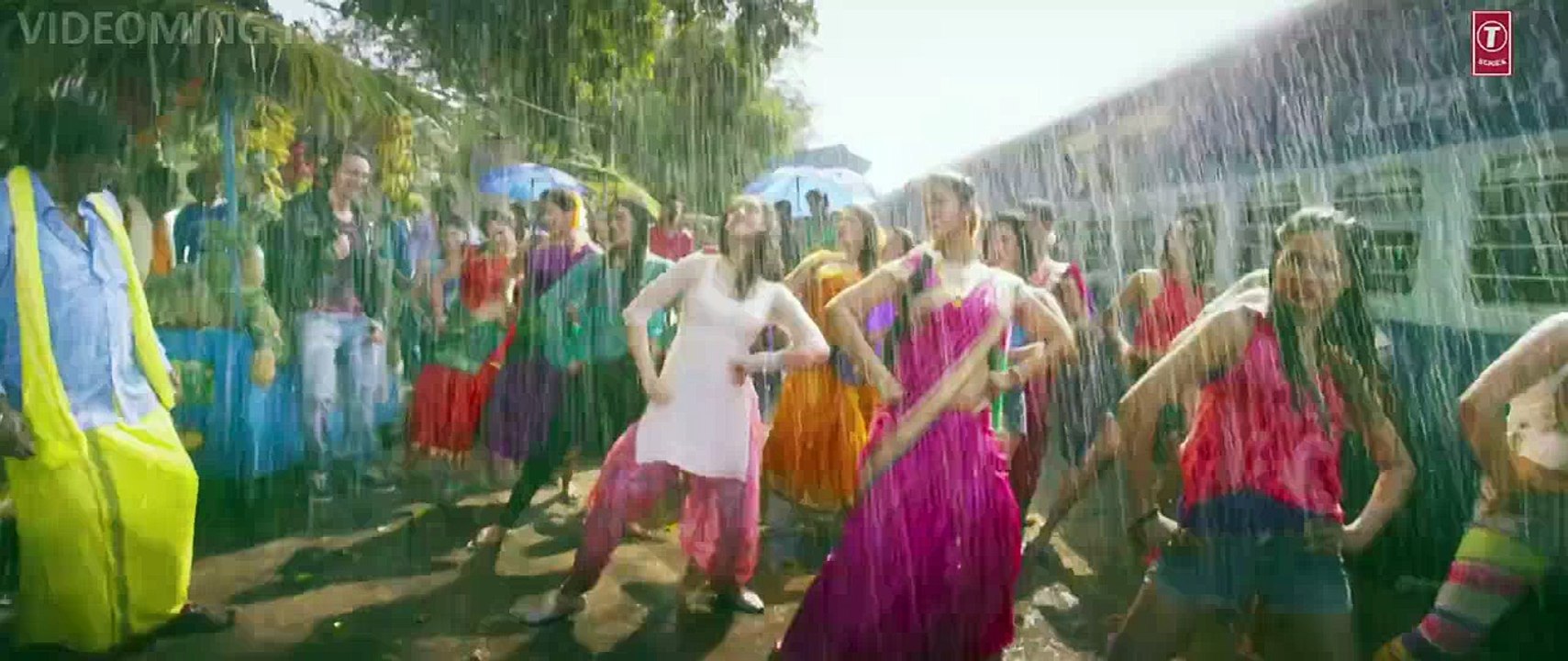 Cham Cham (Baaghi) Full HD