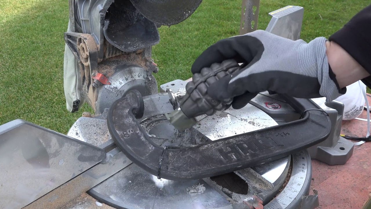 What's inside a Grenade- "WHAT'S INSIDE" Series