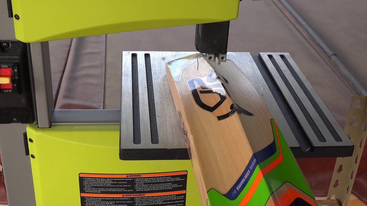 What's inside a Cricket Bat- "WHAT'S INSIDE" Series