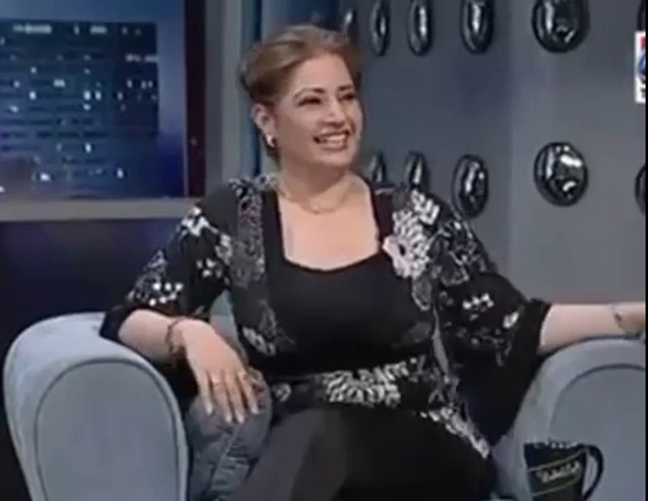 Bold Appearance of Atiqa Odho in Live Show