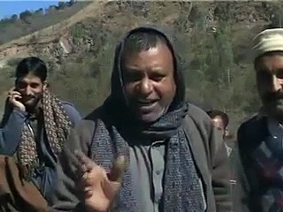 Kashmiri Funny Video - Pothwari Funny Video - Dal Wala Chacha Funny - Beautiful Kashmir   AJK