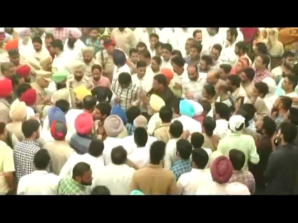 Angry Bhagwant Mann at Manmeet Alisher Funeral