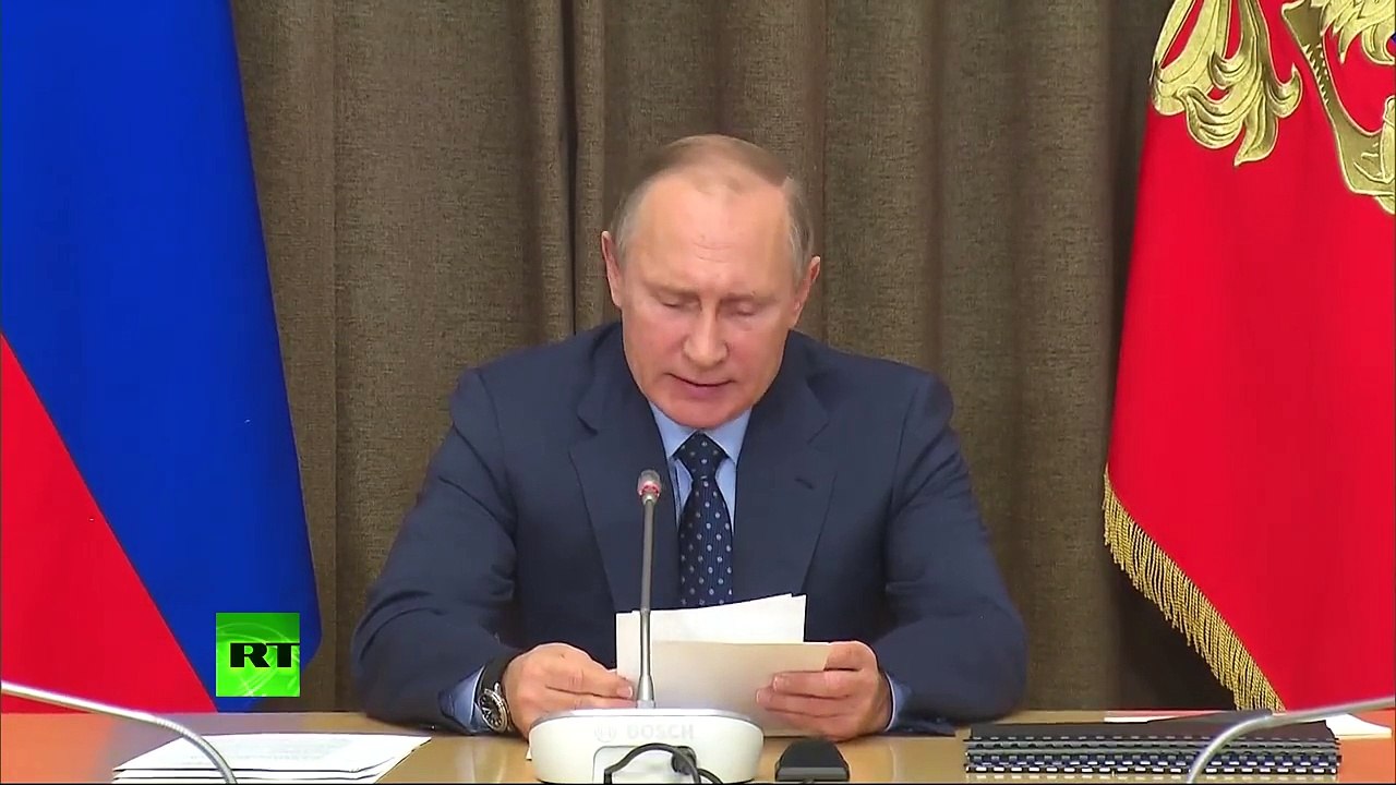 Путин проводит совещание с руководством Минобороны