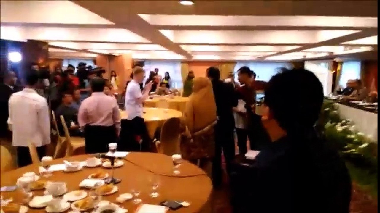 Tokoh yg terkenal sering Marah Marah