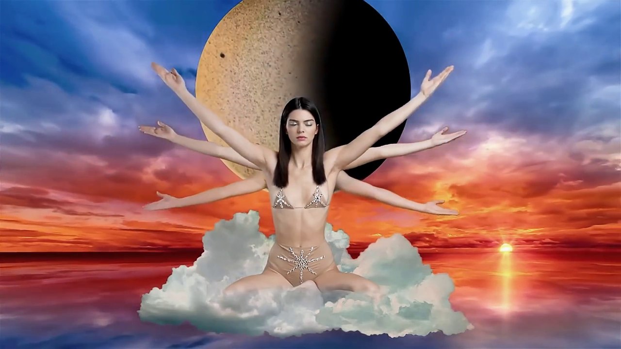 Kendall Jenner by Liz Goldwyn (LOVE Advent 2016)