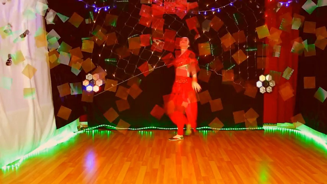 Dance to the Catchy Beat of Kala Chashma 🎶